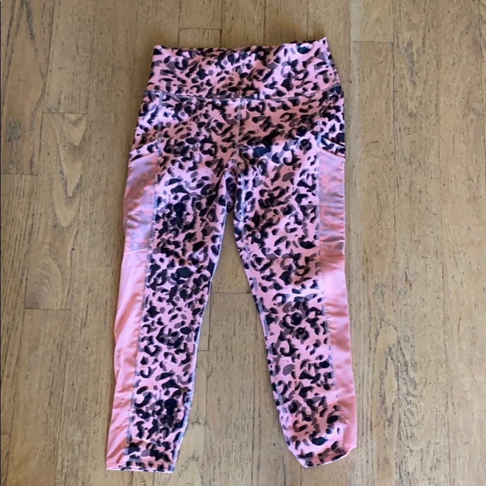 7/8 length cheetah leggings